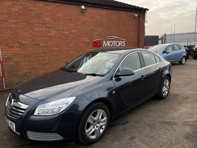 Vauxhall Insignia 2.0 CDTi Exclusiv Blue 5dr Hatch Hatchback Diesel Blue