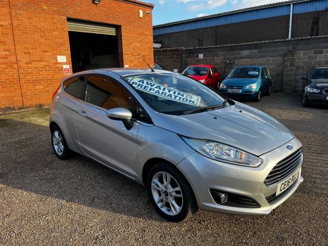 Ford Fiesta 1.0 EcoBoost Zetec Silver 3dr Hatch Hatchback Petrol Silver