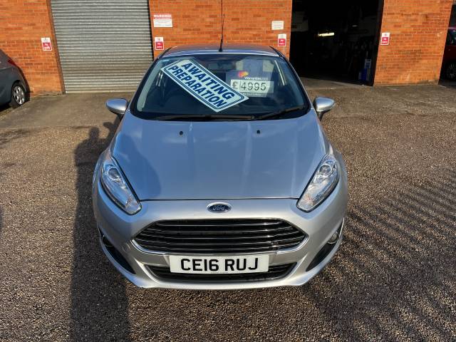 2016 Ford Fiesta 1.0 EcoBoost Zetec Silver 3dr Hatch