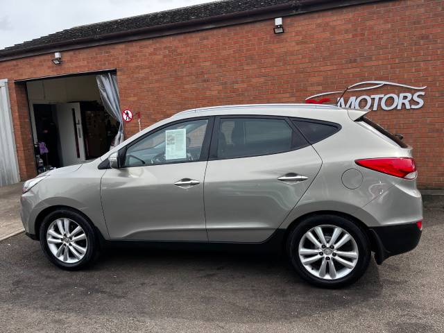 2011 Hyundai ix35 2.0 CRDi Premium Silver 5dr Estate,