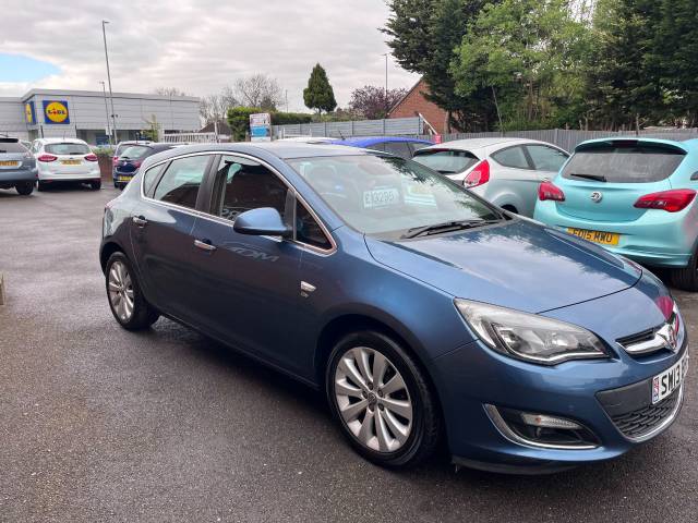 2013 Vauxhall Astra 1.6i 16V Elite Blue 5dr Hatch