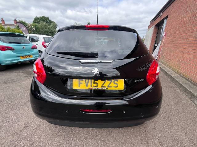 2015 Peugeot 208 1.2 VTi Style Black 5dr Hatch £20 TAX, 62 MPG