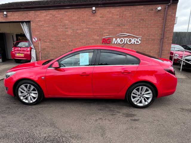 2015 Vauxhall Insignia 1.6 CDTi SRi Red 5dr Hatch