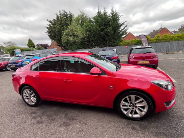 2015 Vauxhall Insignia 1.6 CDTi SRi Red 5dr Hatch