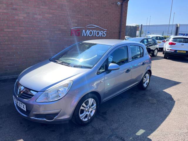 Vauxhall Corsa 1.2i 16V Breeze Silver 5dr Hatch Hatchback Petrol Silver