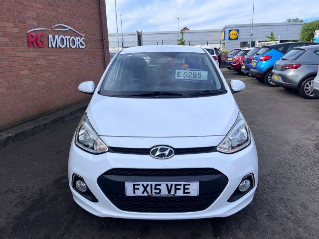 2015 Hyundai i10 1.2 Premium White 5dr Hatch