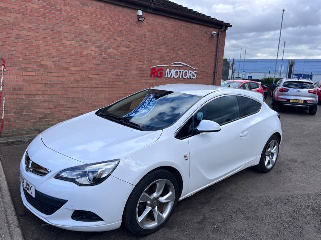 Vauxhall Astra GTC 1.6T 16V SRi White 3dr Hatch Hatchback Petrol White