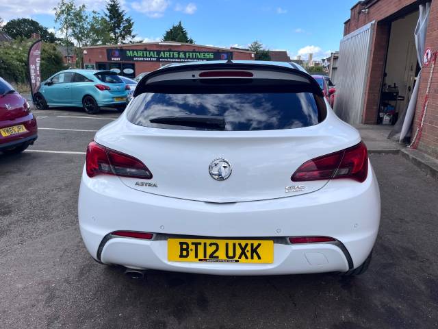 2012 Vauxhall Astra GTC 1.6T 16V SRi White 3dr Hatch