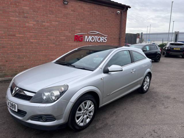 Vauxhall Astra 1.6i 16V Design [115] Silver 3dr Hatch Hatchback Petrol Silver