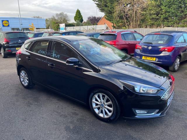 2015 Ford Focus 1.0 EcoBoost 125 Titanium Black 5dr Hatch