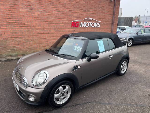 Mini Convertible 1.6 One Silver 2dr Cabriolet Convertible Petrol Silver