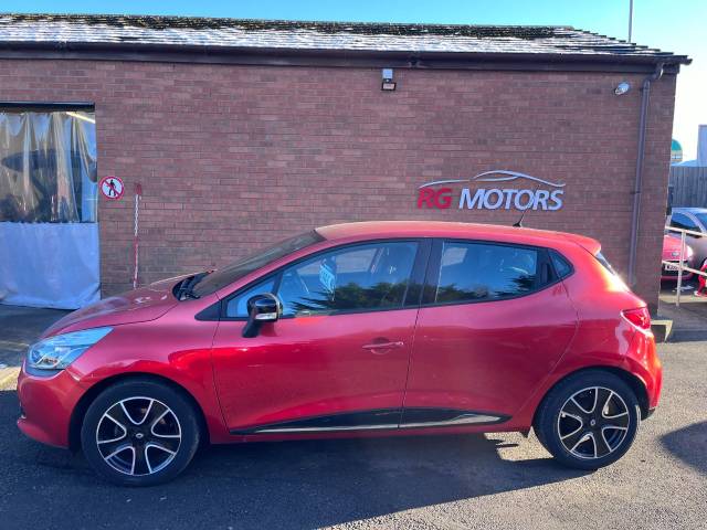 2016 Renault Clio 1.5 dCi 90 Dynamique MediaNav Energy Red 5dr