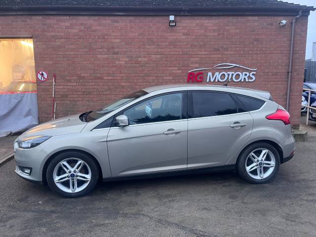 2015 Ford Focus 1.5 TDCi 120 Titanium Silver 5dr Hatch