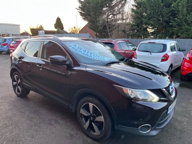 2015 Nissan Qashqai 1.5 dCi N-Tec+ Black 5dr Hatch