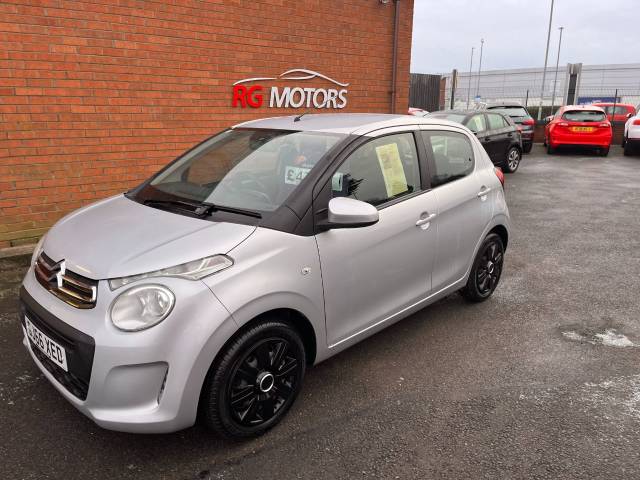 Citroen C1 1.0 VTi Feel Silver 5dr Hatch Hatchback Petrol Grey