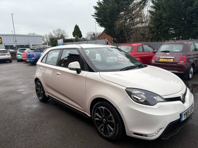 2015 MG Motor UK MG3 1.5 VTi-TECH 3Style White 5dr Hatch