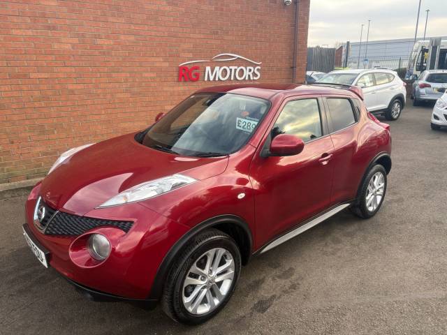 Nissan Juke 1.5 dCi Tekna Red 5dr Hatch Hatchback Diesel Red