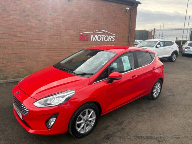 Ford Fiesta 1.1 Zetec Red 5dr Hatch Hatchback Petrol Red