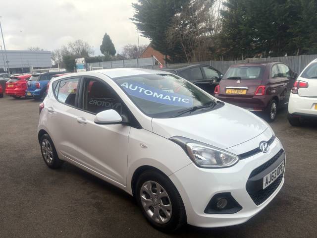 2014 Hyundai i10 1.2 SE White 5dr Auto